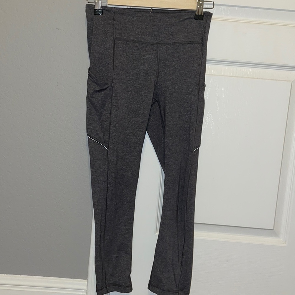 lululemon fast and free crop 23’ with pockets